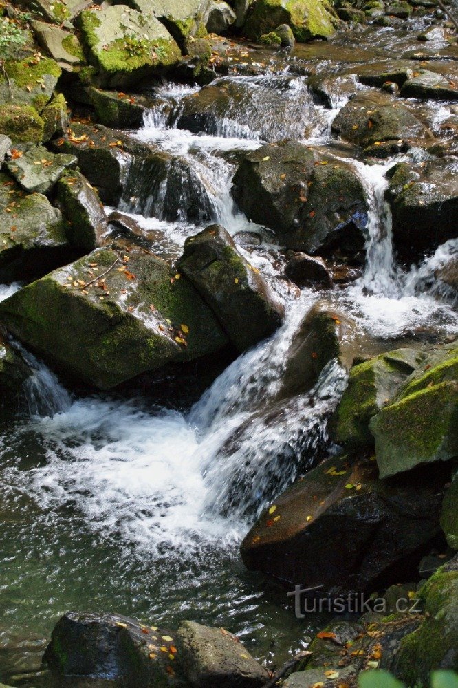 de eerste watervallen