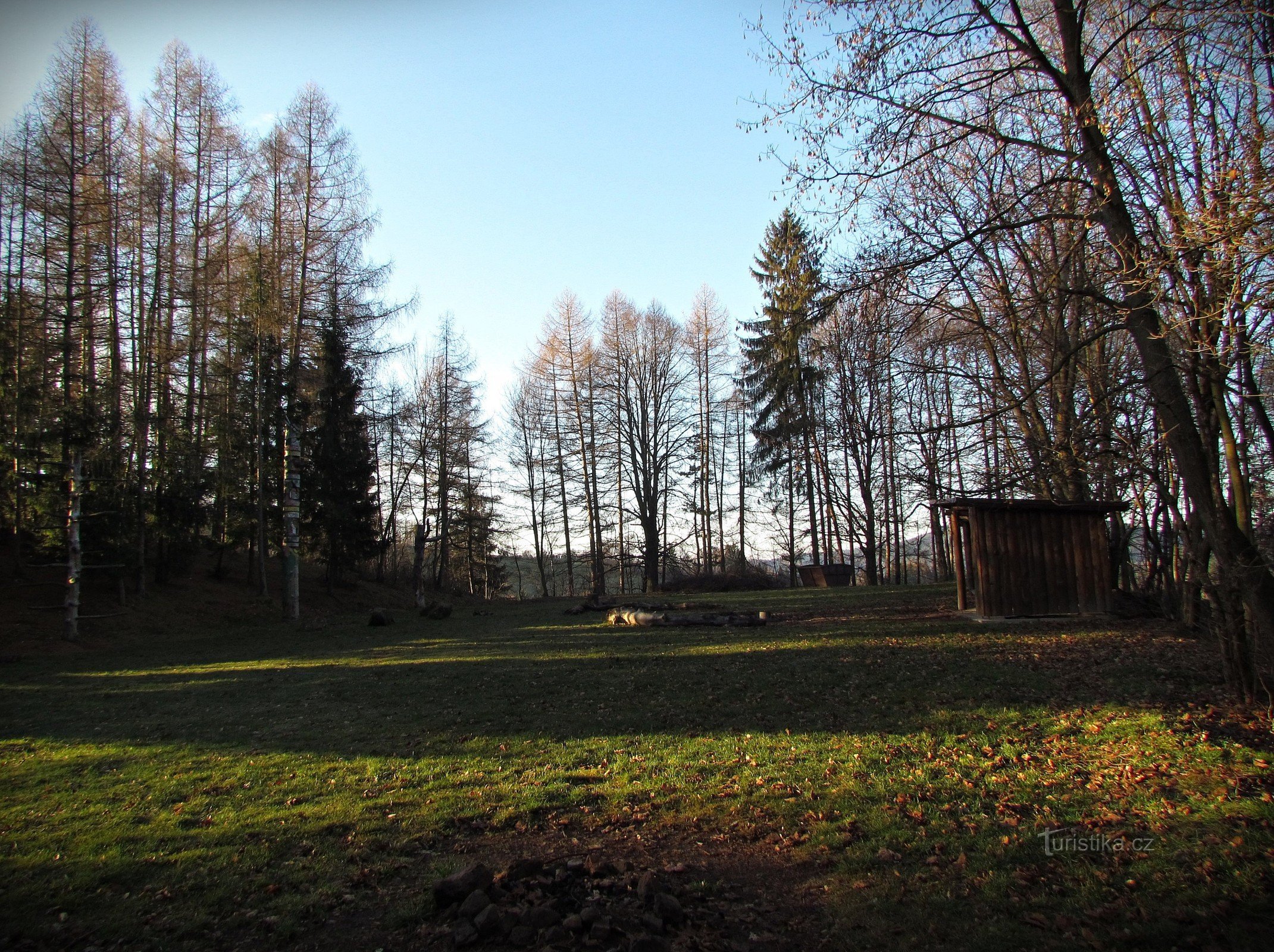 Pulčiny - campeggio e roccia di Svatojánka