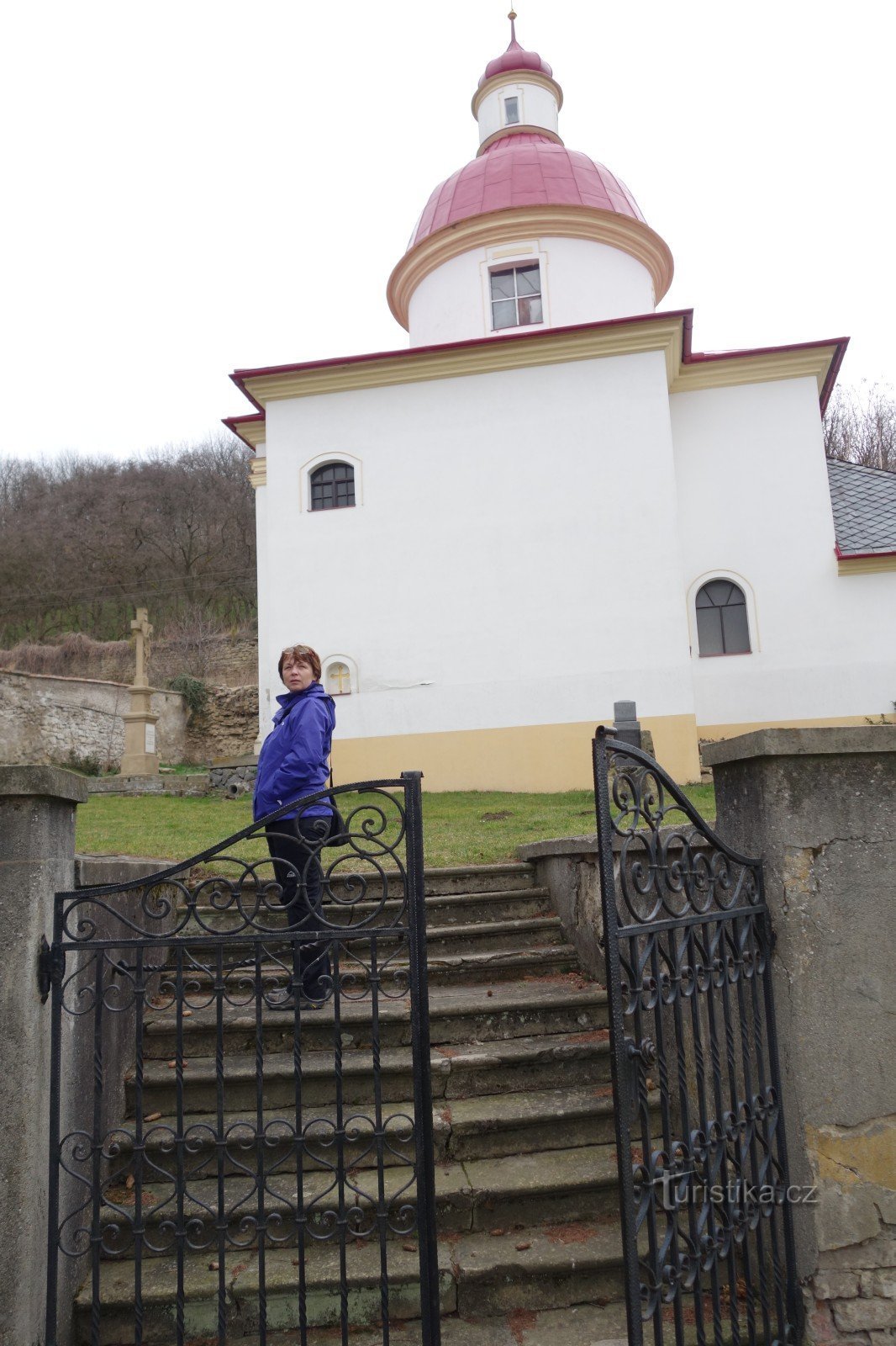 Pustiměř - rotunda av St. Pantaleona, benediktinerkloster, kapellet St. Anne och kyrkan St. Benedictus