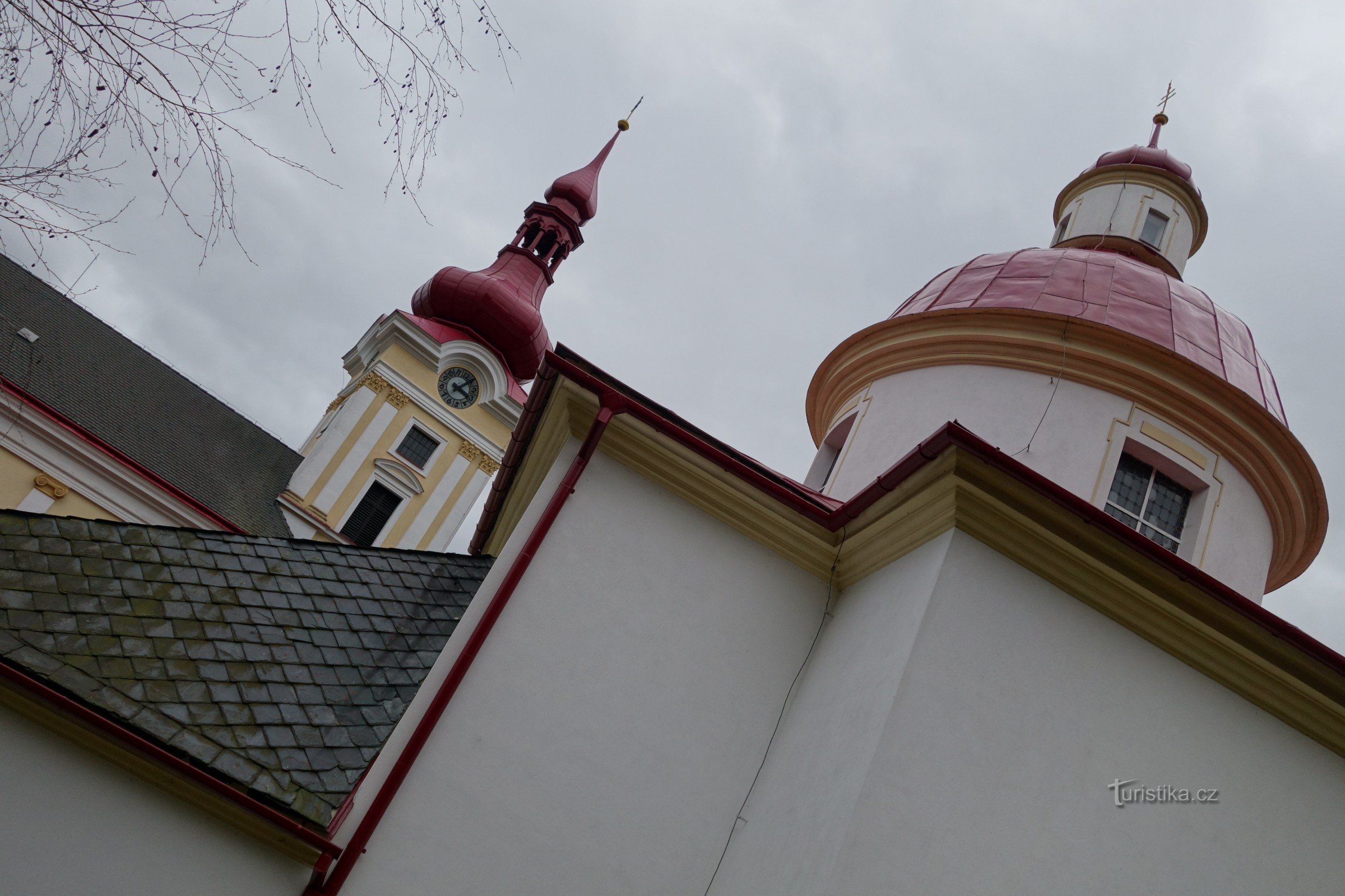 Pustiměř - St. Rotunda Pantaleona, mosteiro beneditino, capela de S. Anne e a igreja de São Bento