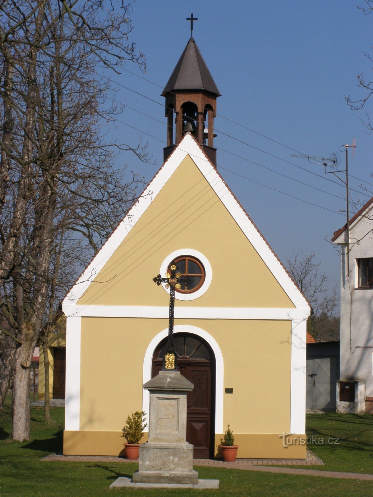 拉比 - 教堂