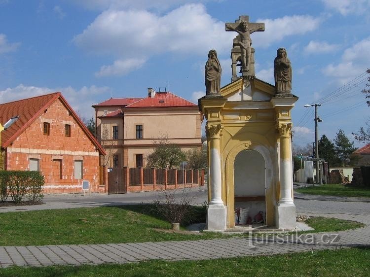 Radčice - Auflieger mit Kapelle