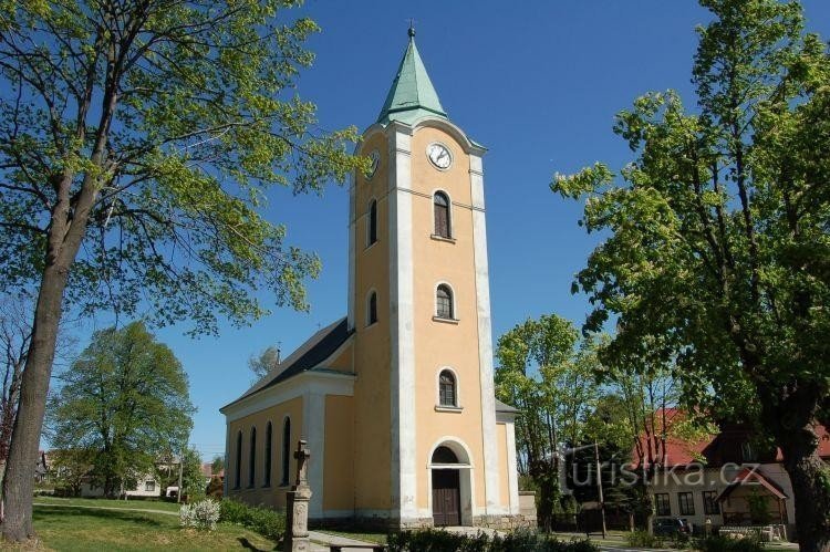 Rádlo : église de la Sainte Trinité