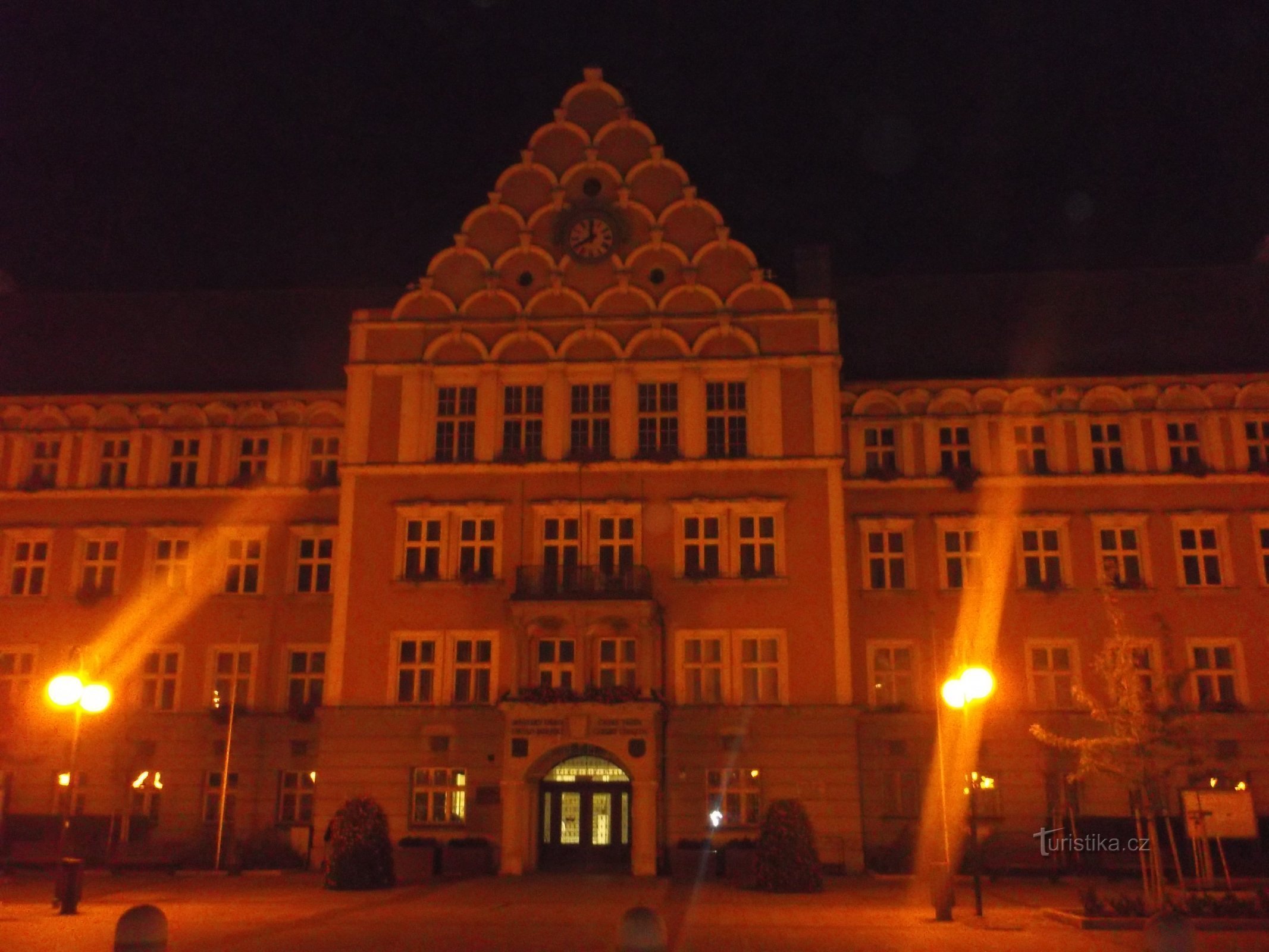 town hall built in 1928-1929