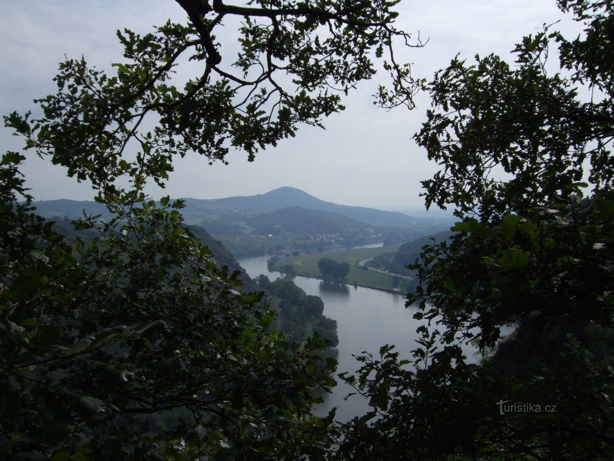 Radobyl und Elbe