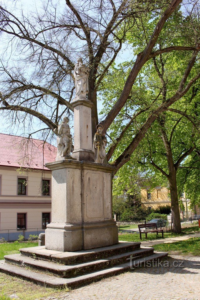 Radomyšl, Mariensäule