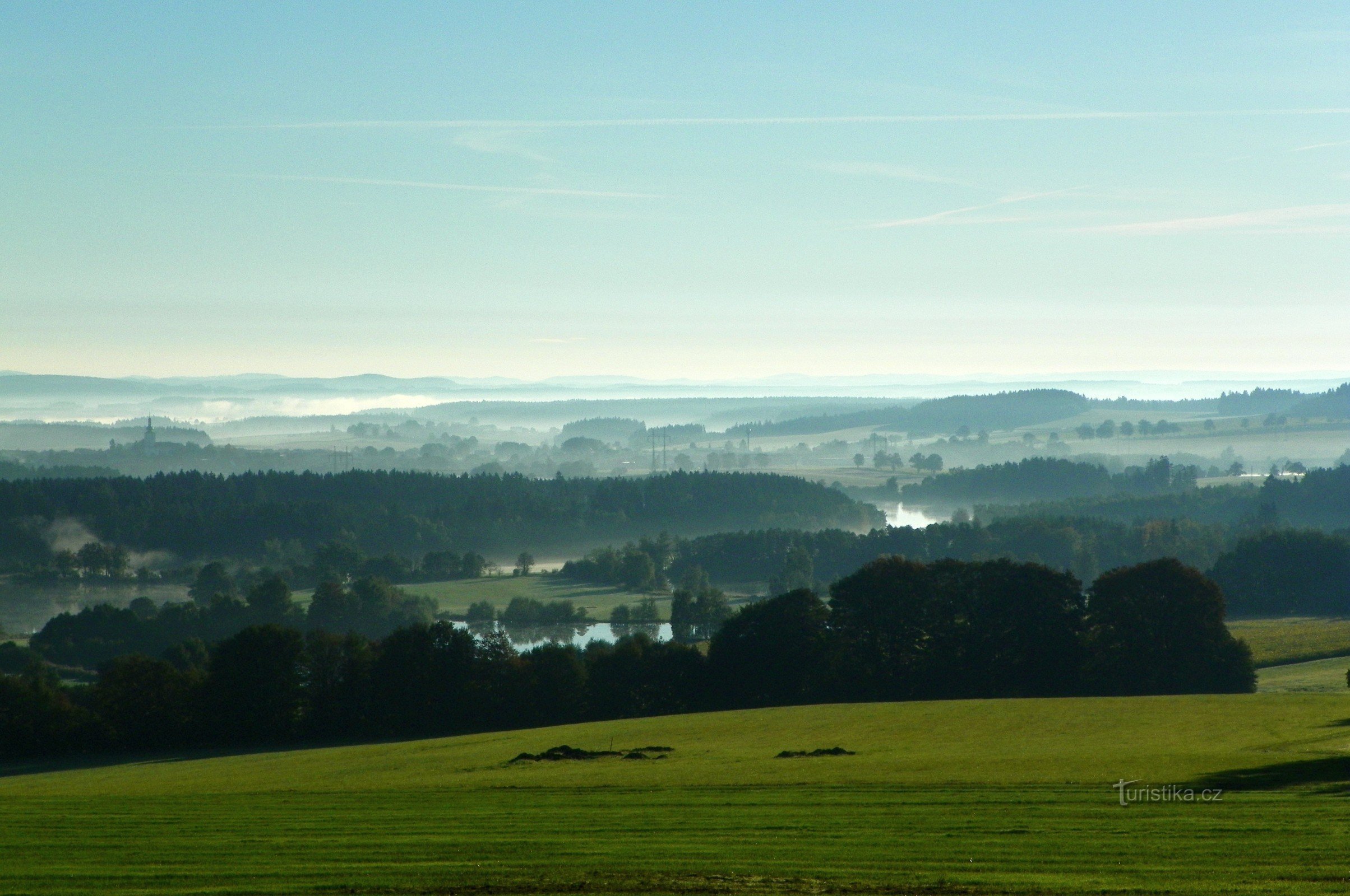 Vue matinale des brumes du début de l'automne