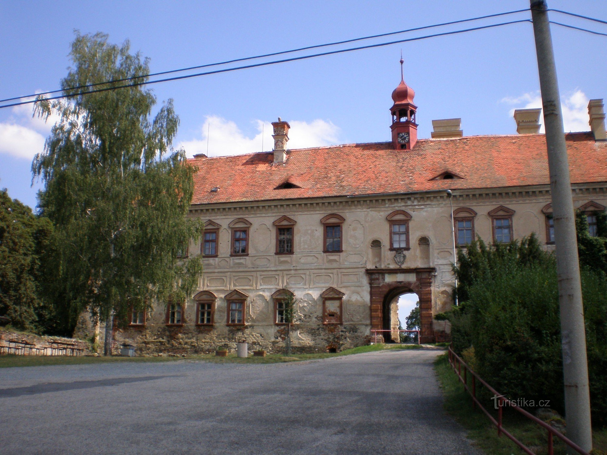Rataje nad Sázavou - château