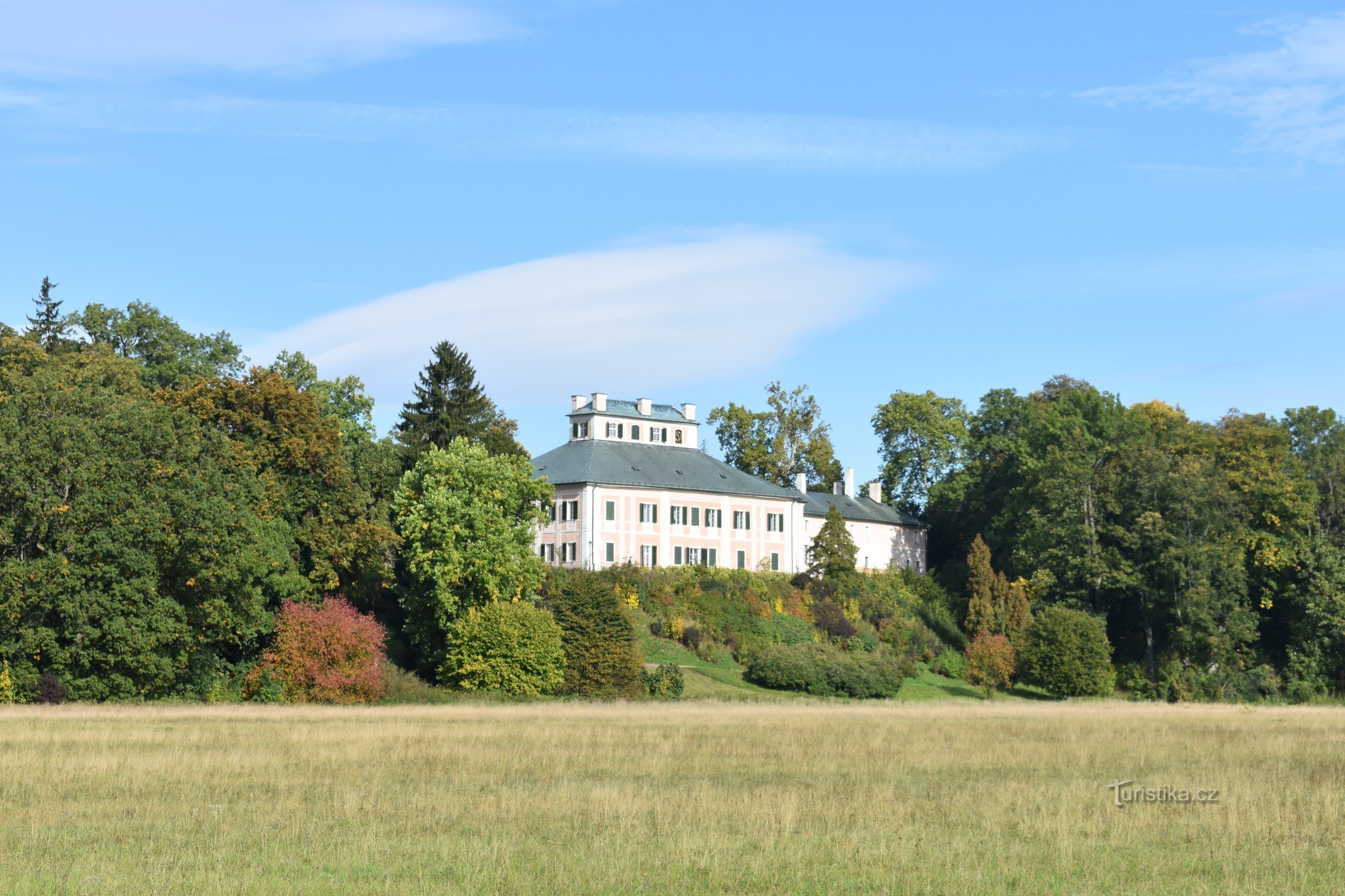 Ratibořice - Valle de la abuela