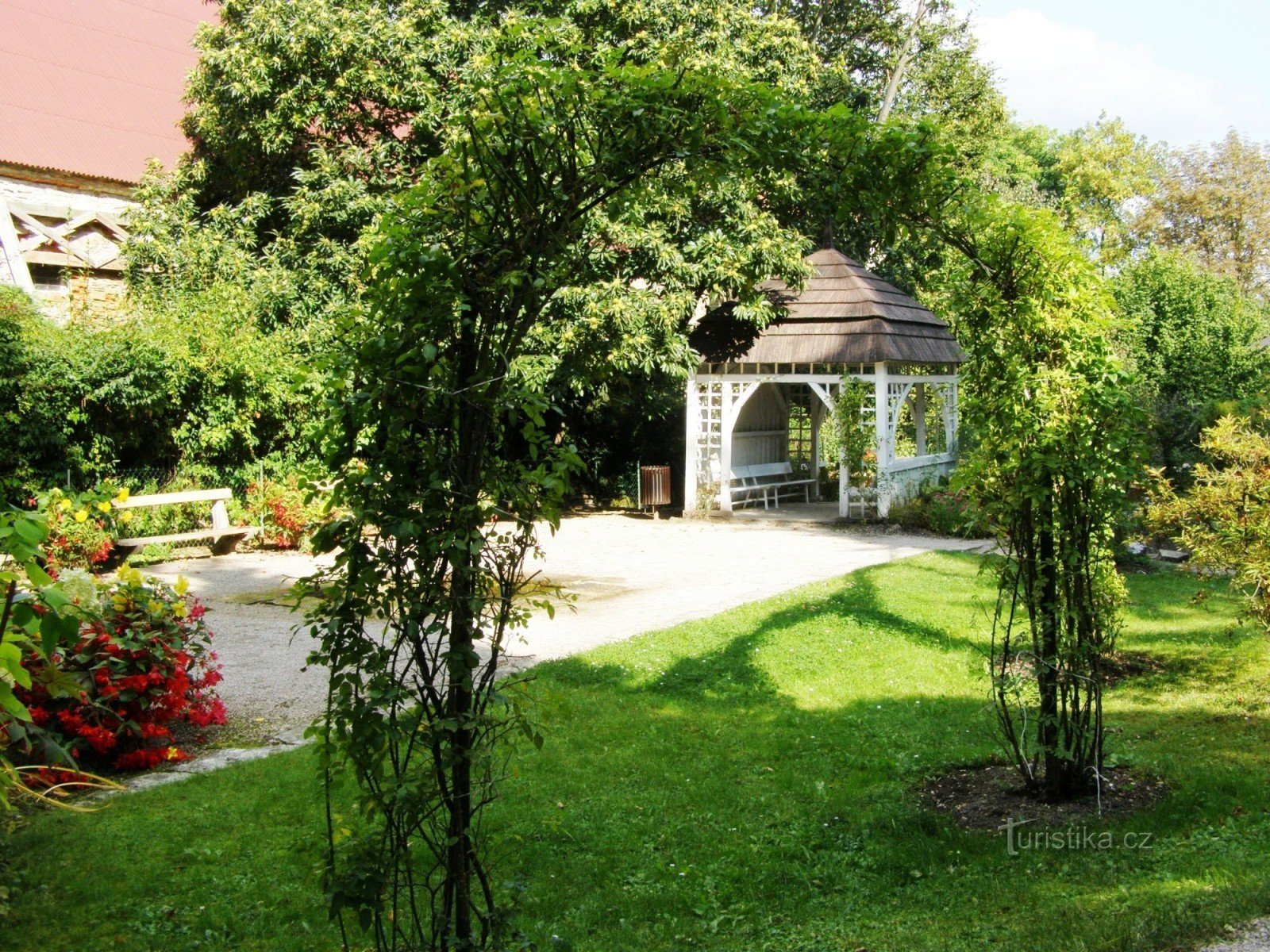 Ratibořice - grajski park