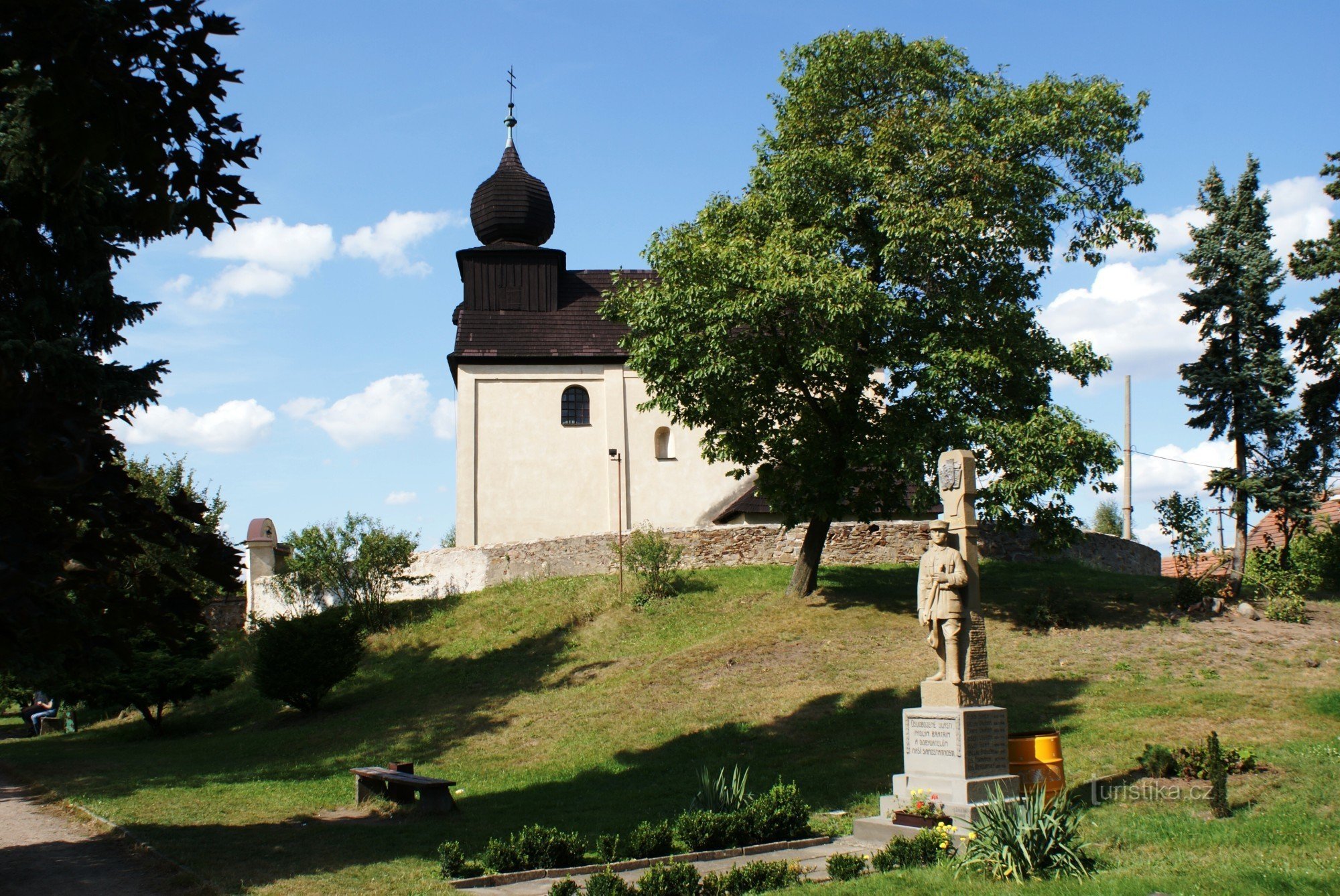 Greków - romański kościół św. Maria Magdalena