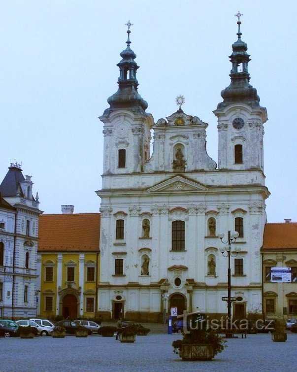 Reduto no centro de Uh. Hradiště