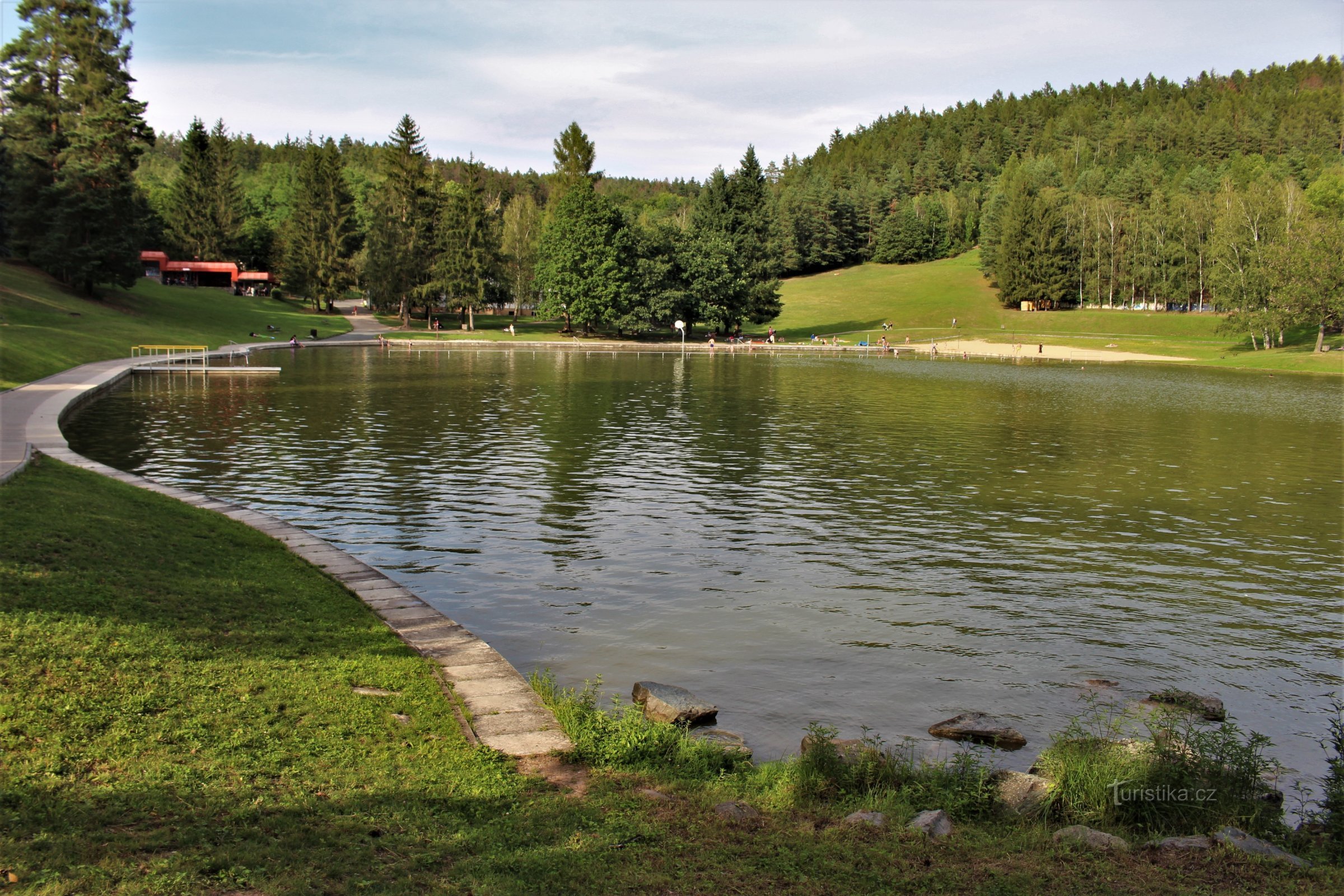 Hồ chứa giải trí Palava