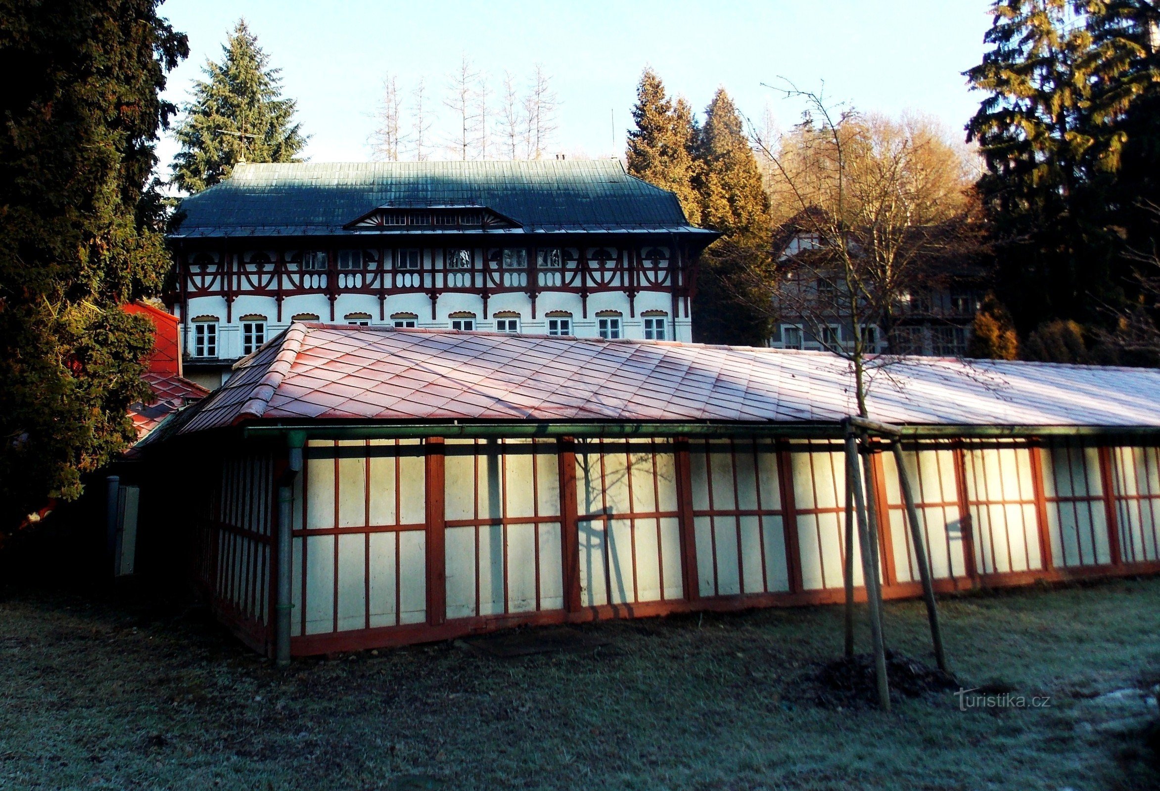 Ontspanningsplaats - Zonnebad in Luhačovice