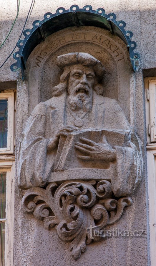 Relief av Francis Bacon