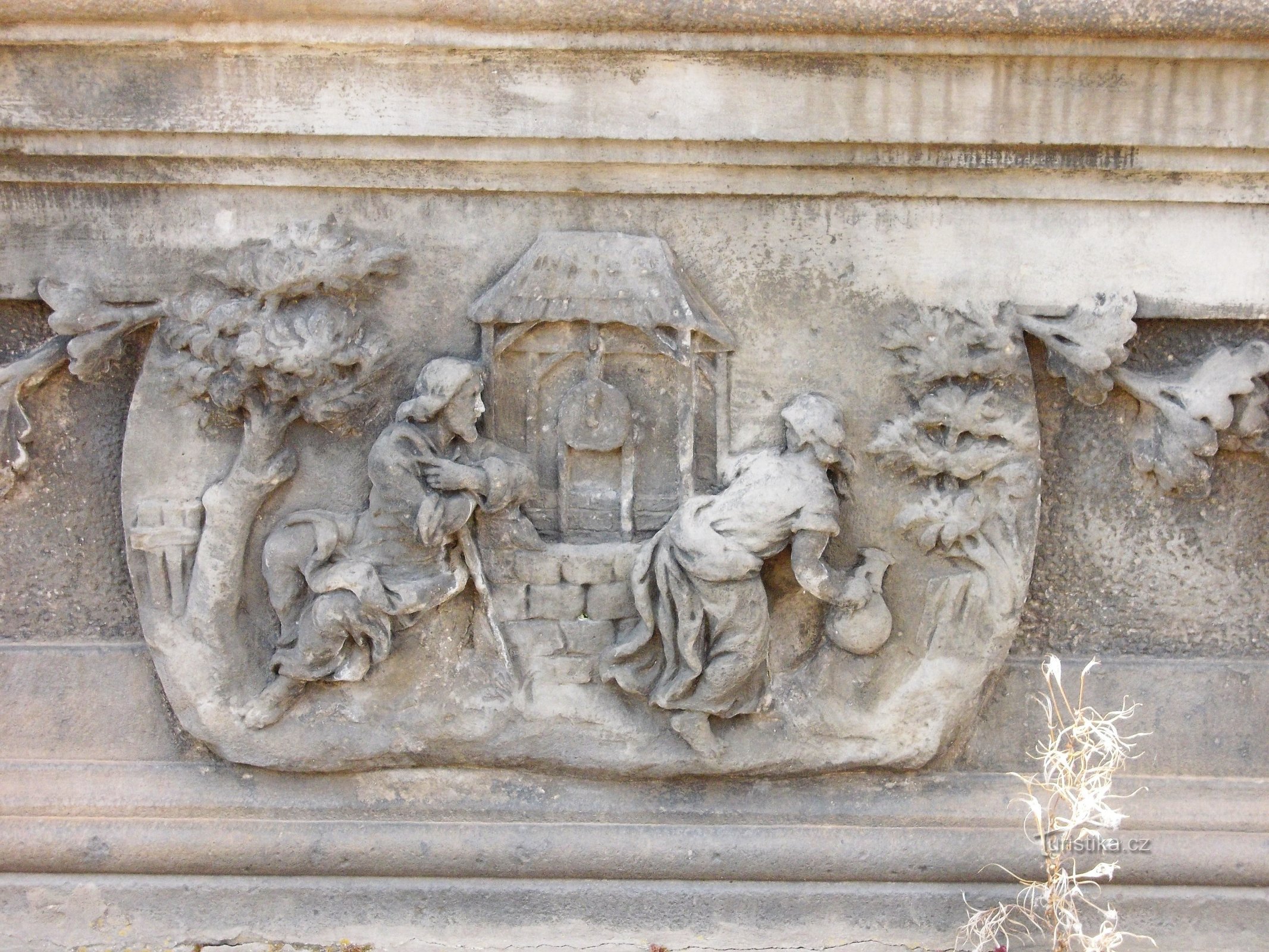 reliefs