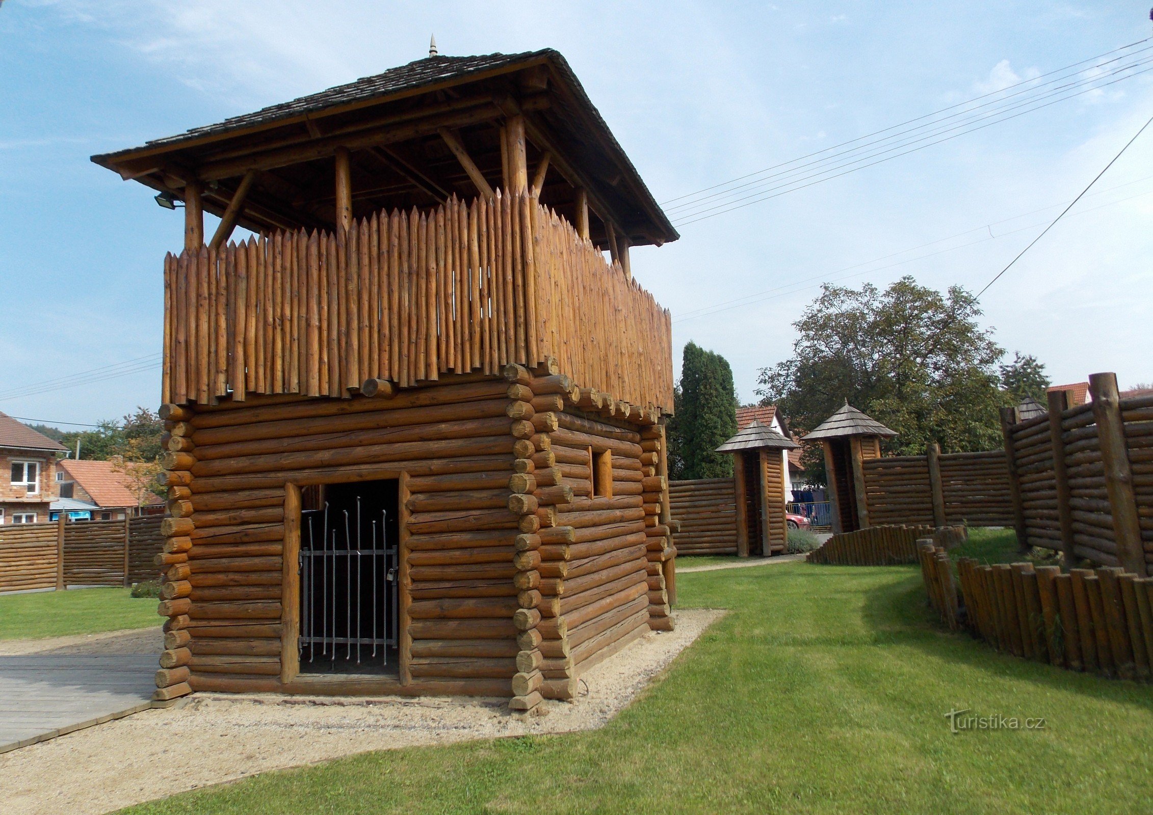 Bản sao của hillfort - Vysoké Pole