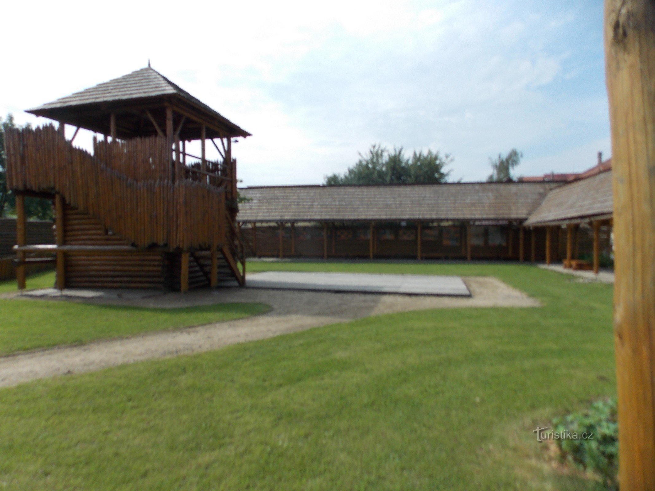 Bản sao của hillfort - Vysoké Pole