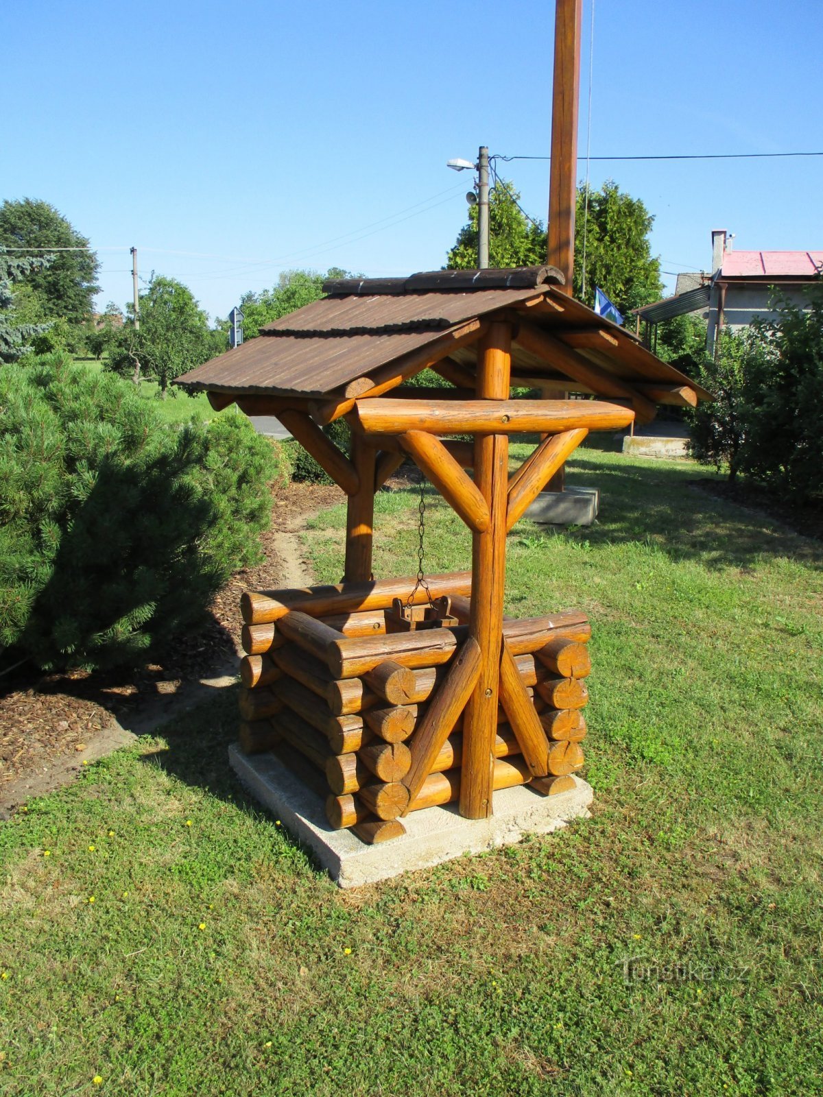 Nachbildung eines Brunnens mit Schäkel (Bříšťany)