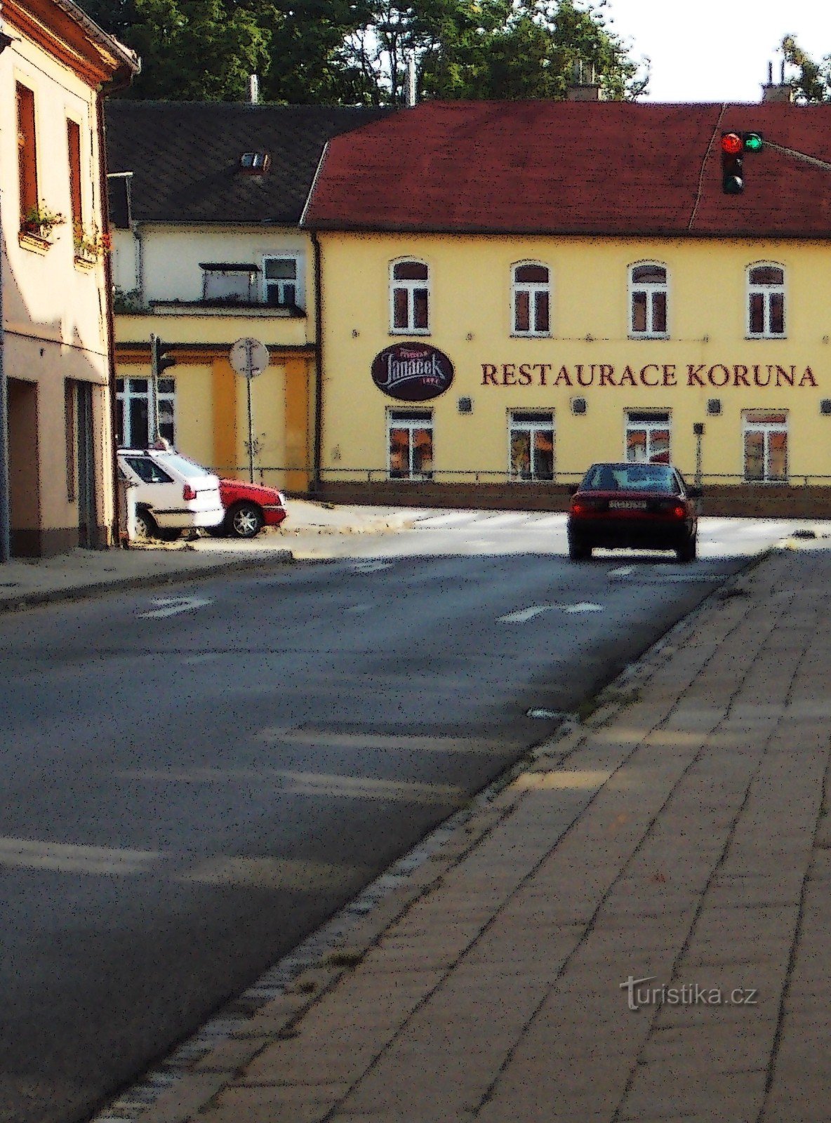 Uherské Hradištěのレストラン コルナ