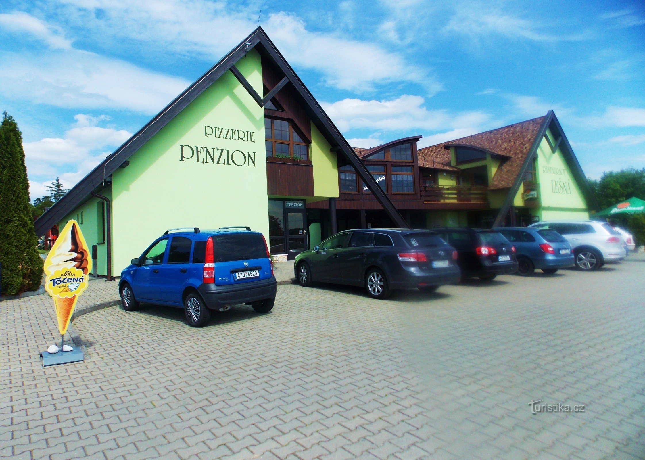 Restaurante - pensión en Lešná u Zlína