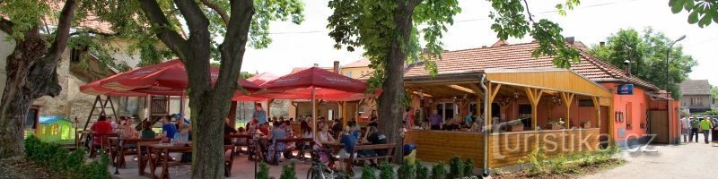 Restaurant in the brewery