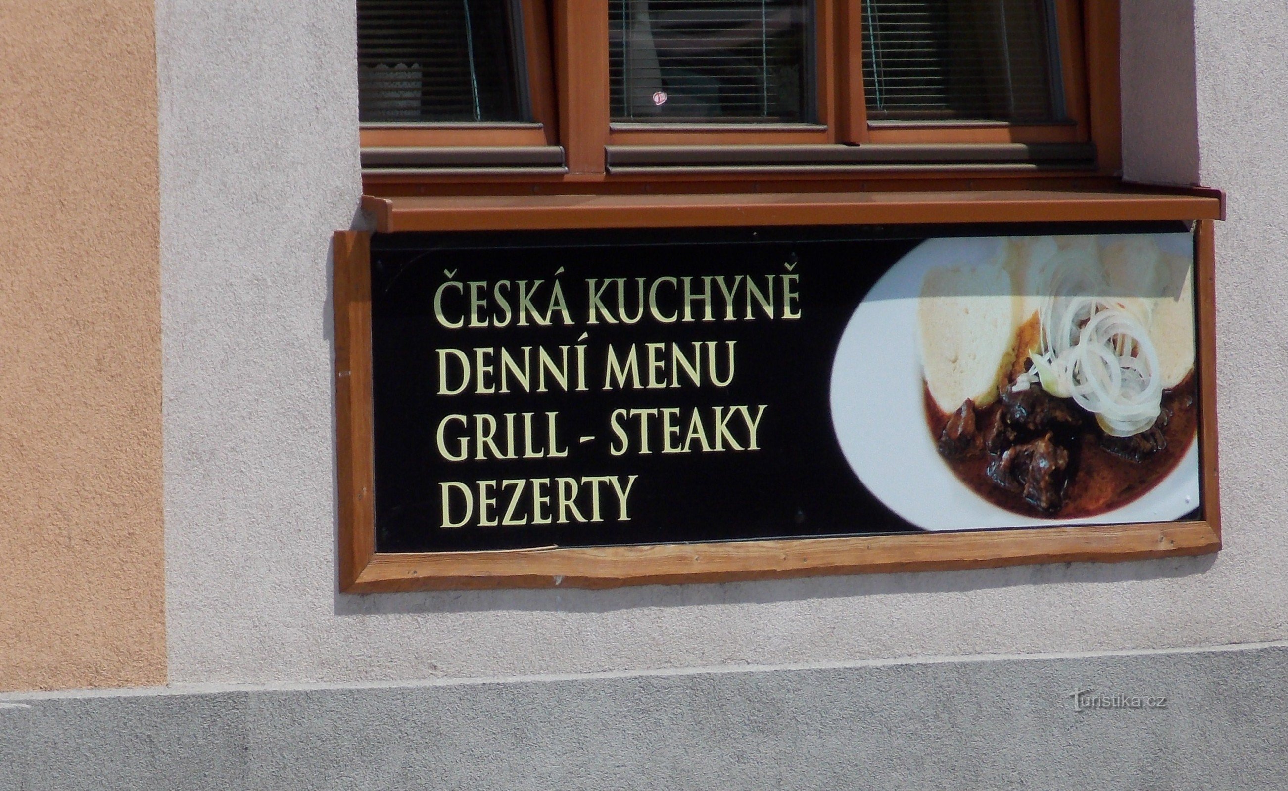 Kastélykapu étterem Vizovicében