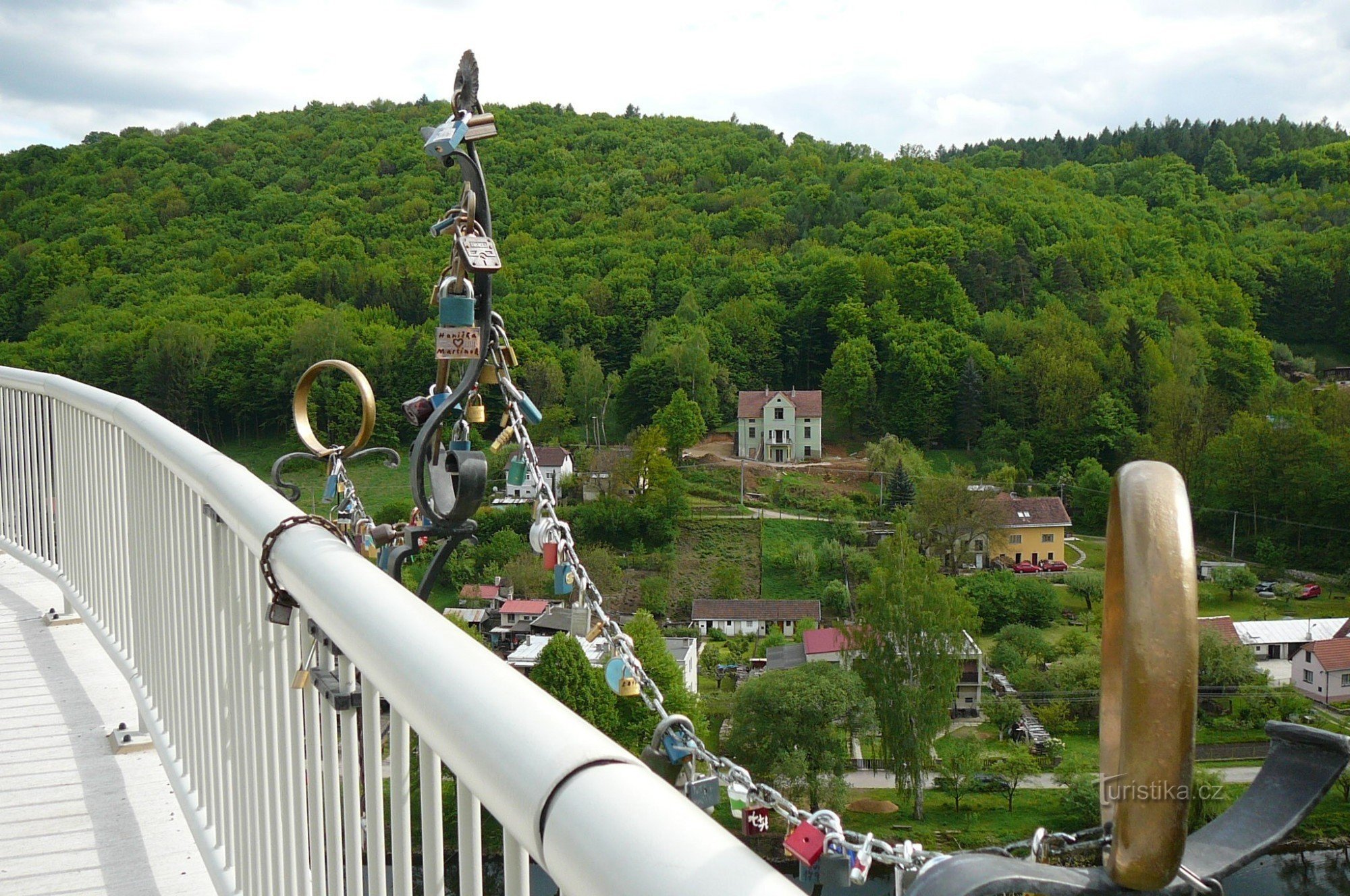 Chaîne avec cadenas