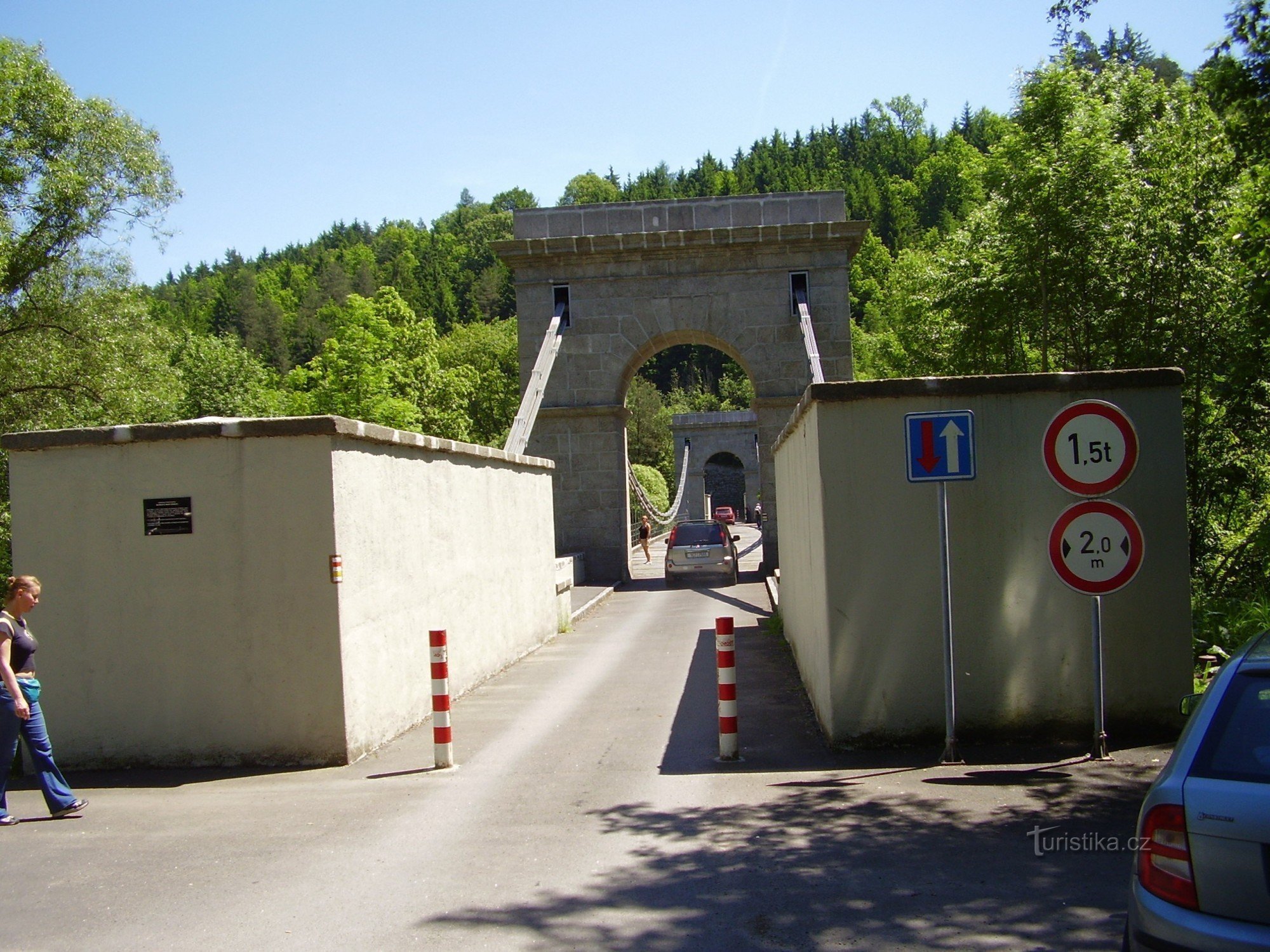 Chain bridge in Stádlec