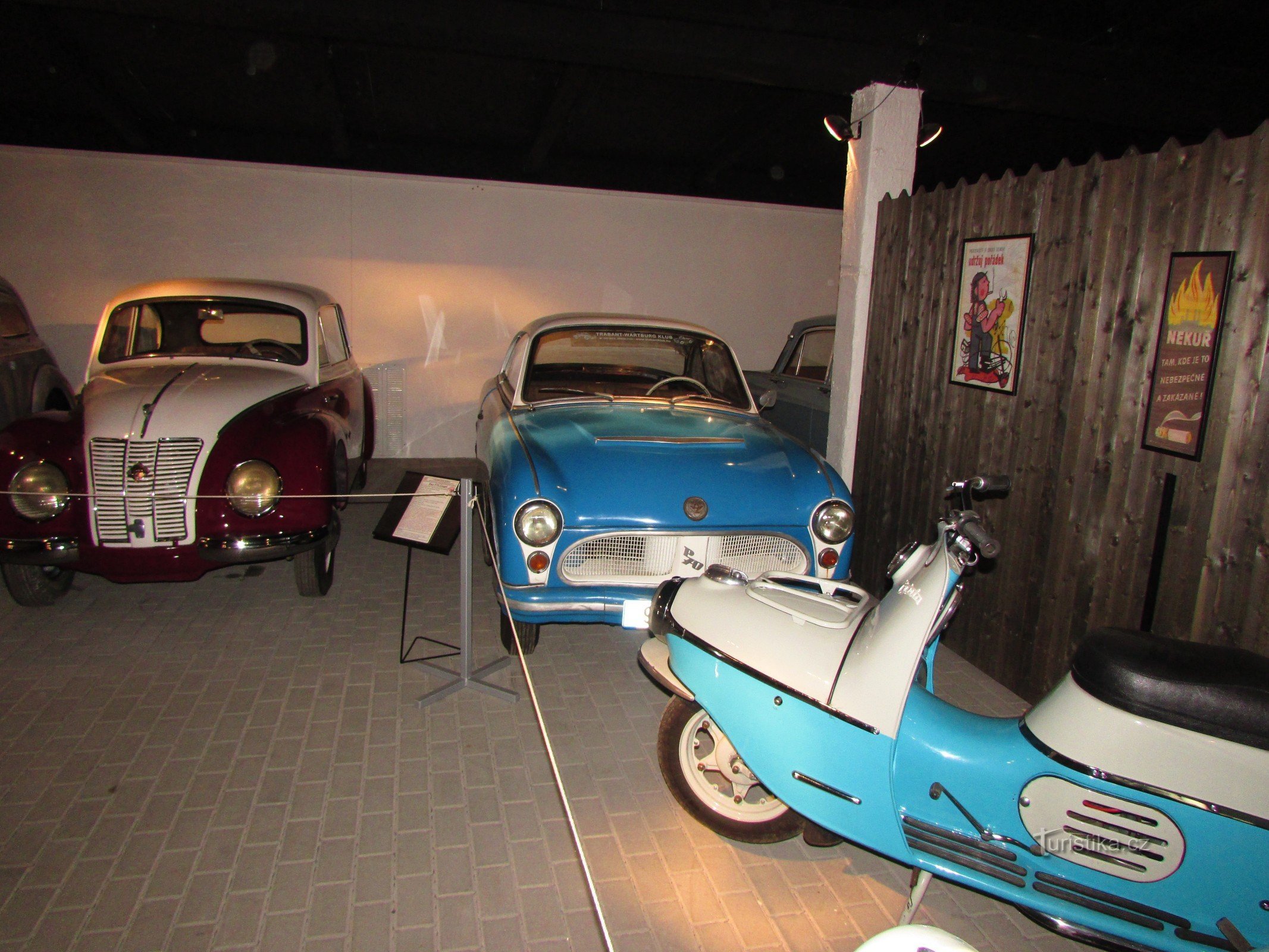 Musée de l'automobile rétro Strnadice