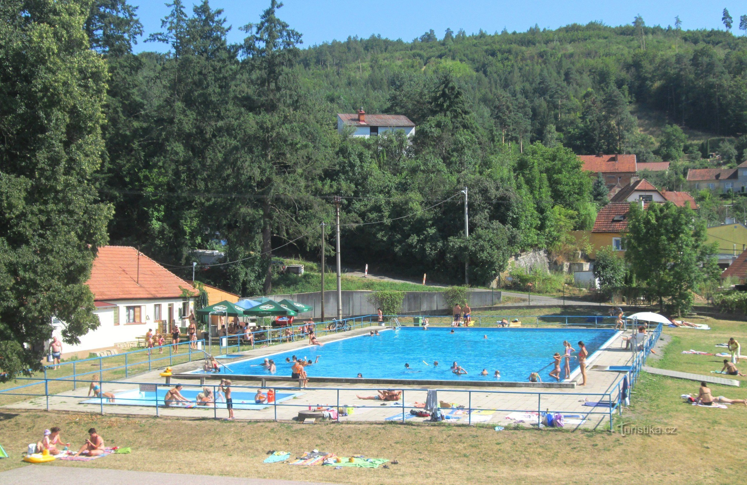 Řícmanice - swimming pool