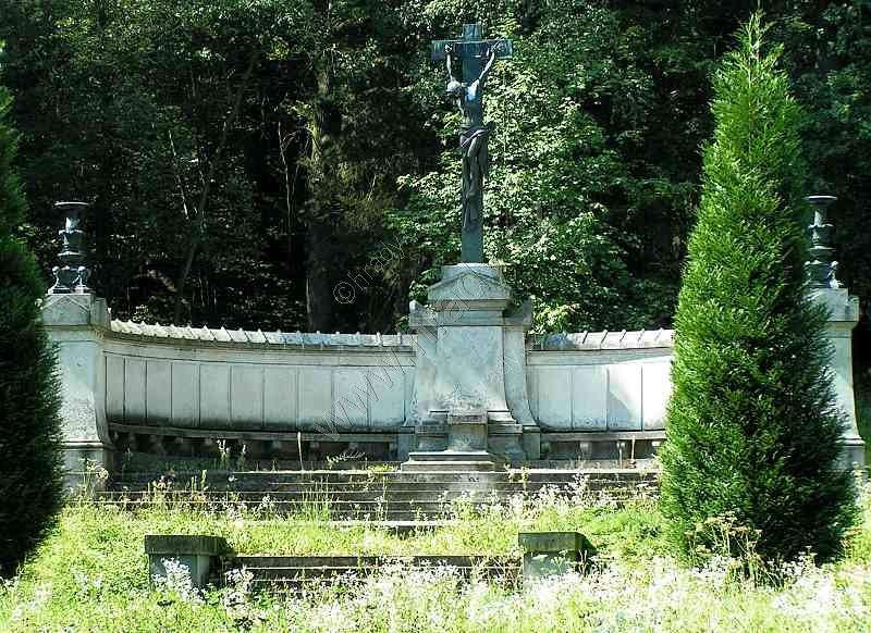 Ringhofferova hrobka