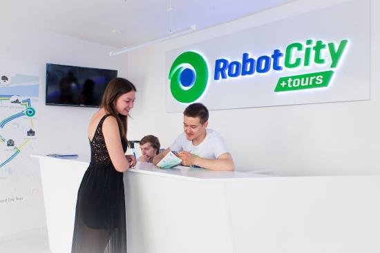 Tour della città dei robot