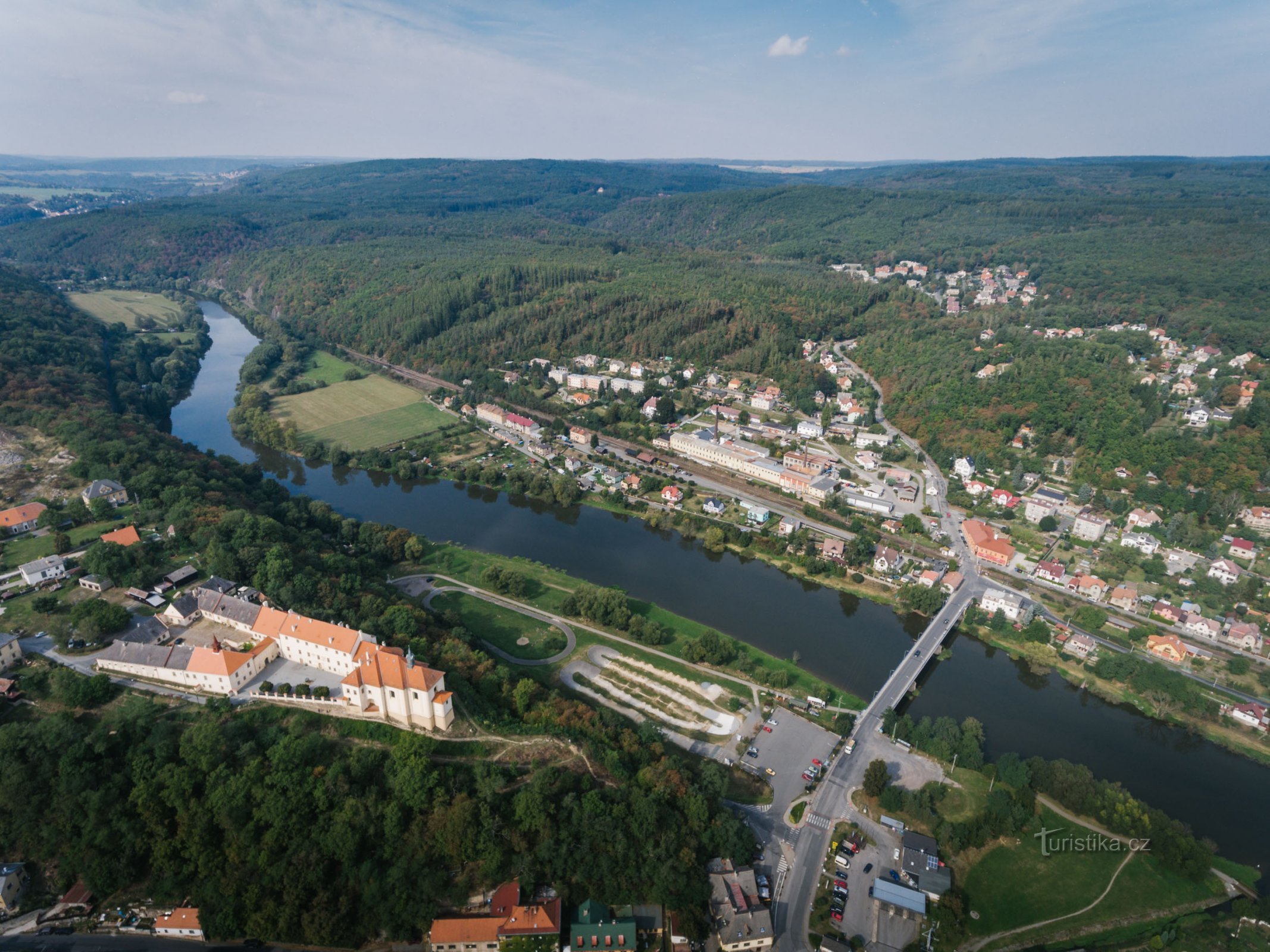 Rückl familiens glasværk, Nižbor