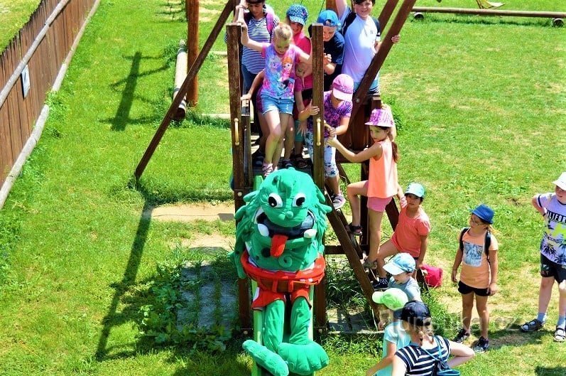 Parcul de distracții de familie Fábula