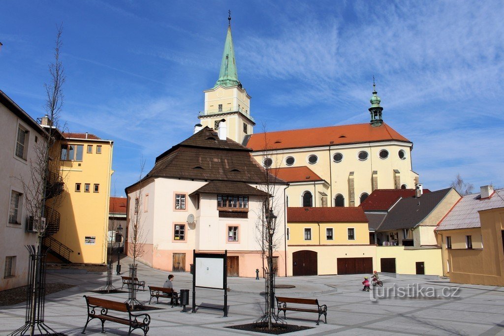 Rokycany, crkva Gospe Snježne