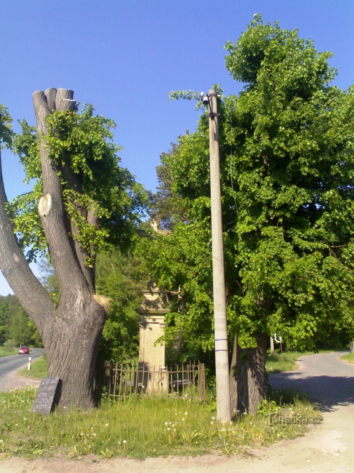 Rokytno - monument de crucificare