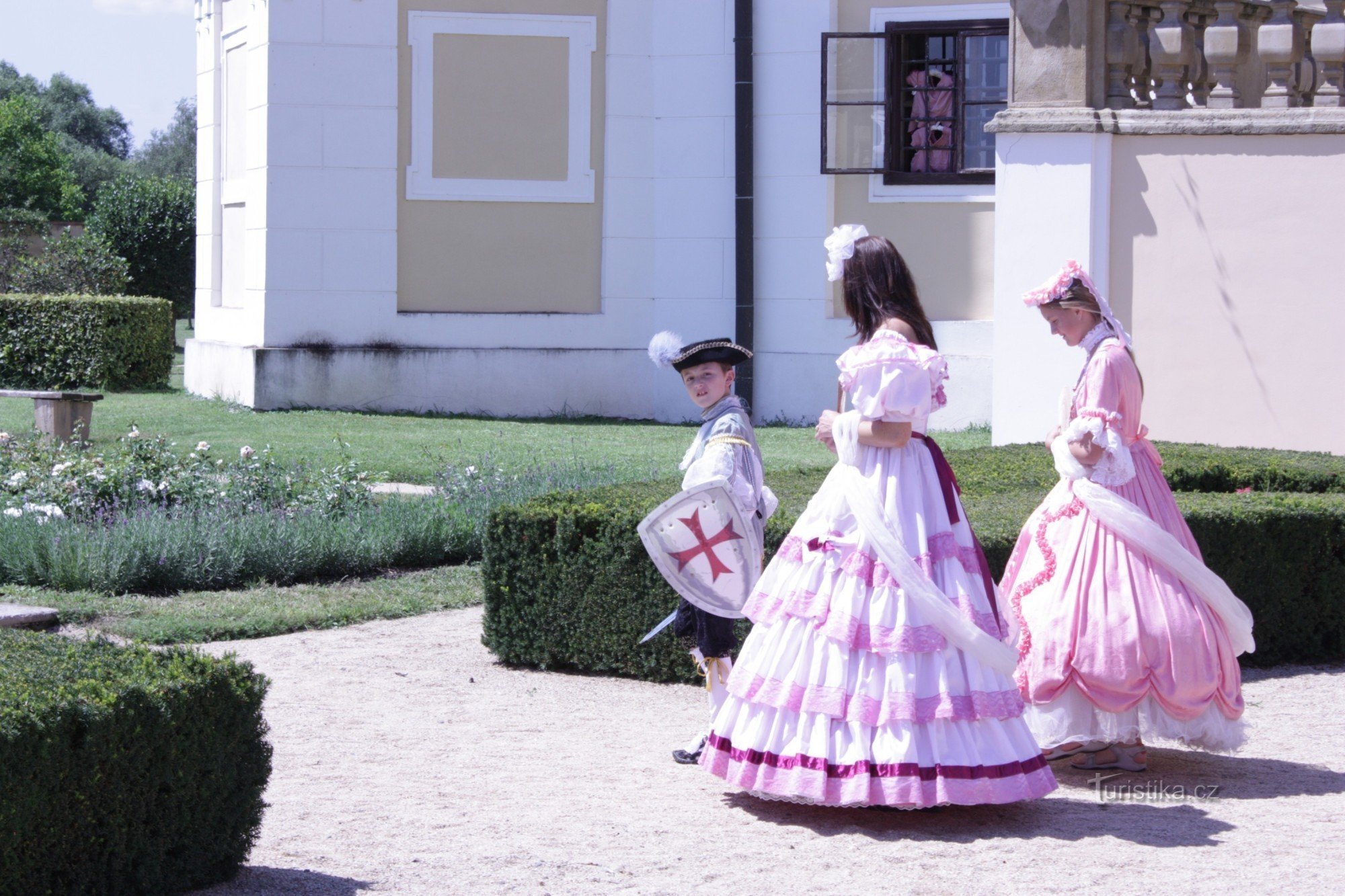 Romantischer französischer Park des Schlosses Milotice in der Nähe von Kyjova