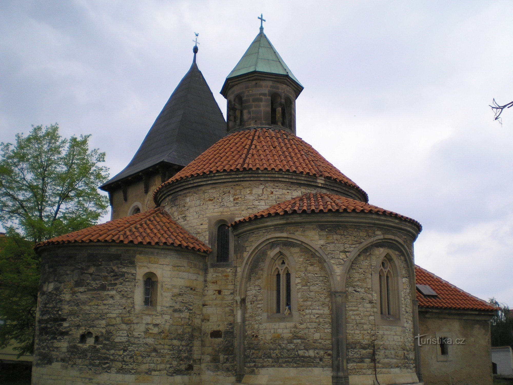 Neitsyt Marian syntymän rotunda