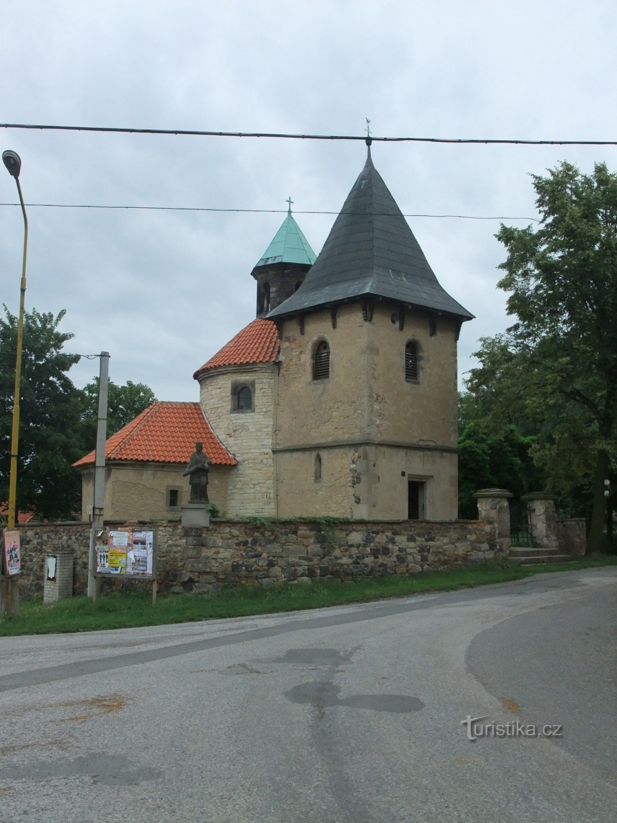 Rotonda Natividad de la Virgen María - Holubice