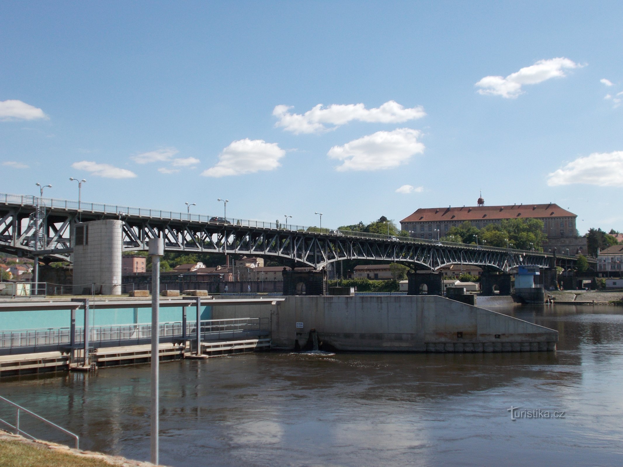 Roudnice và Labem