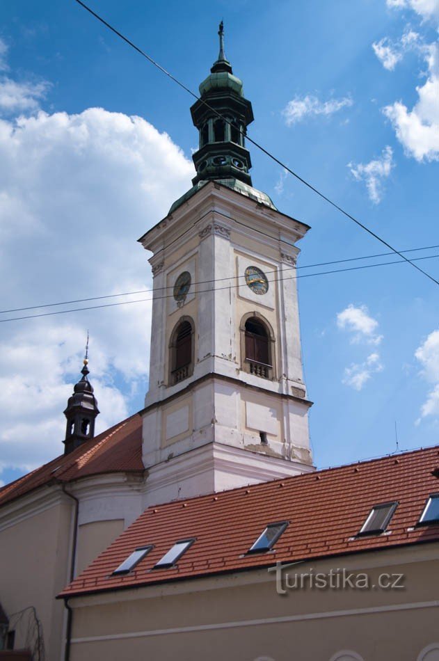 Rousínov - Kyrkan St. Maria Magdalena