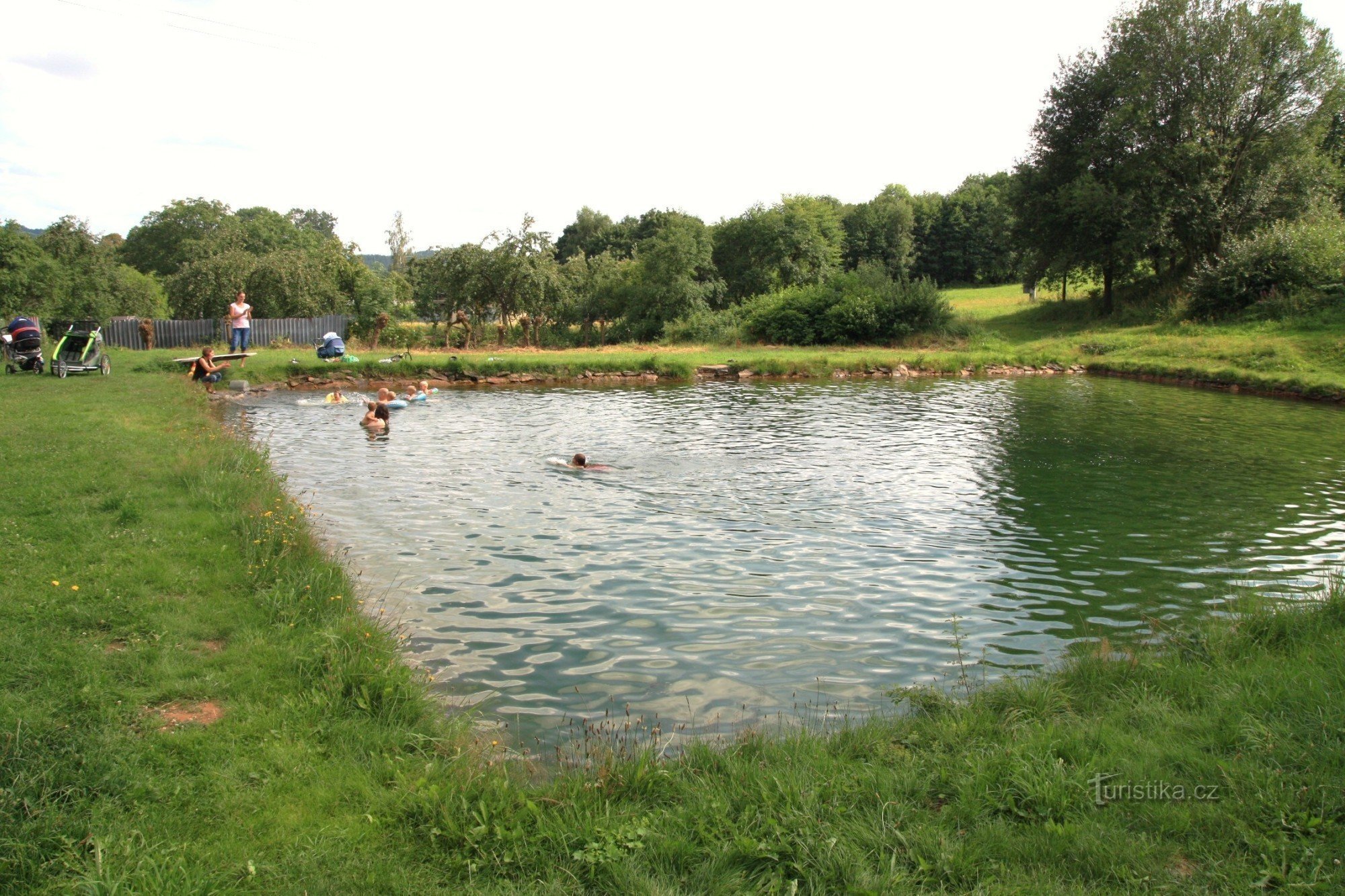 Rovečné - swimming pool