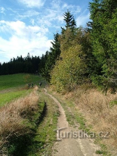 Cruce de caminos Benešky