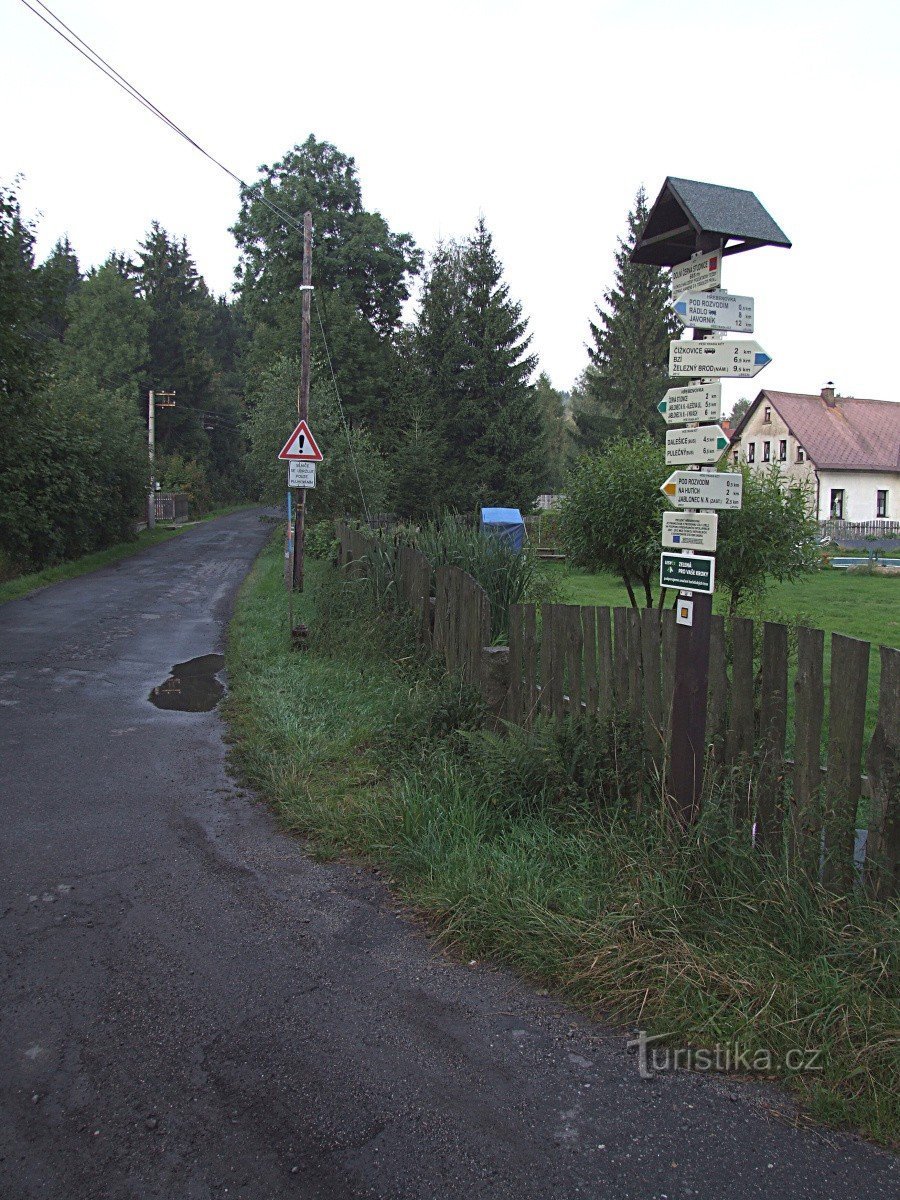 Korsning Dolní Černá Studnice