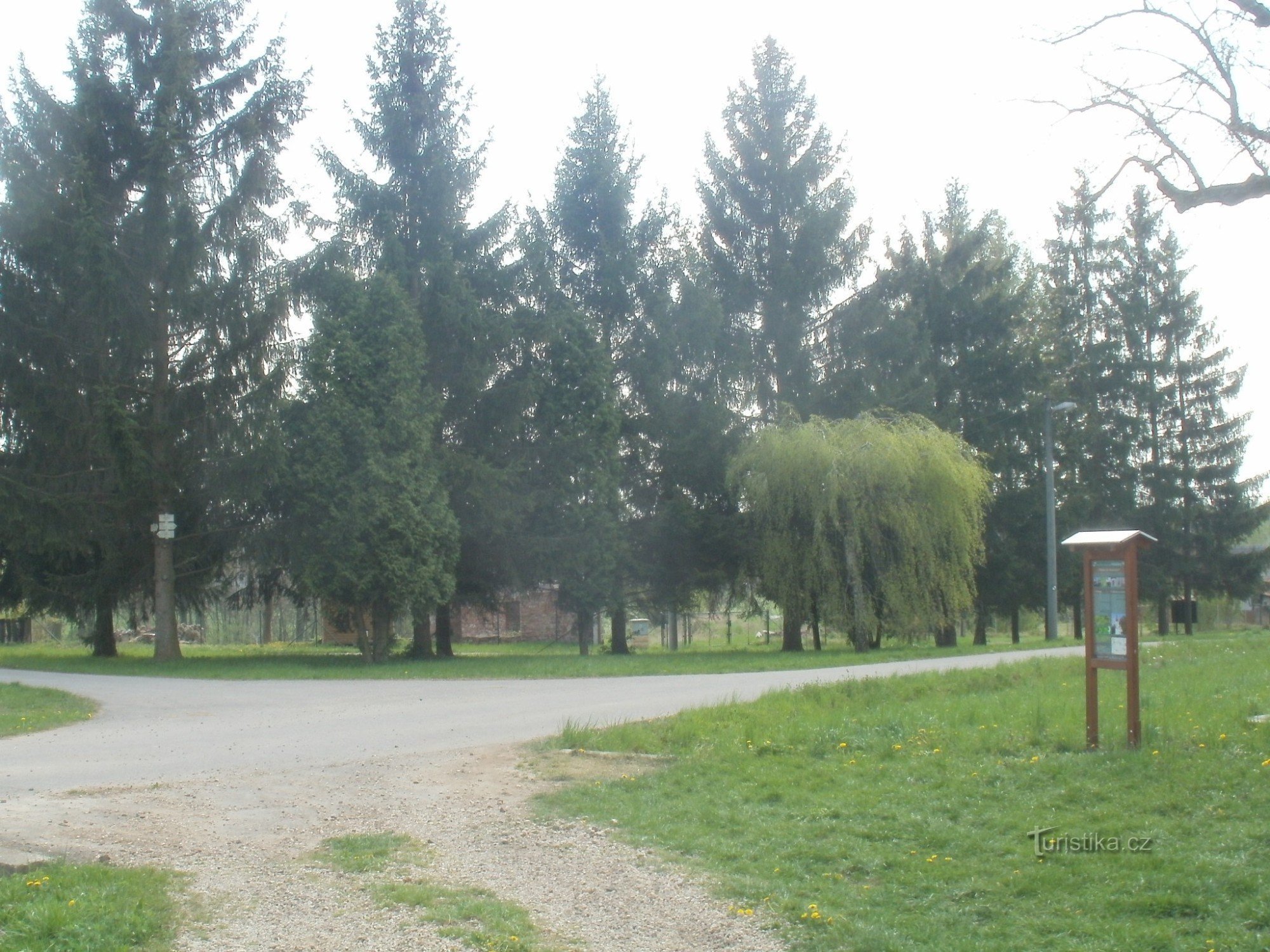 intersection of NS Češov-Vysoké Veselí - Velešice