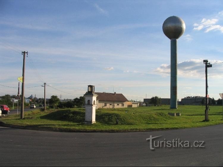 Crossroads in front of Palhanec