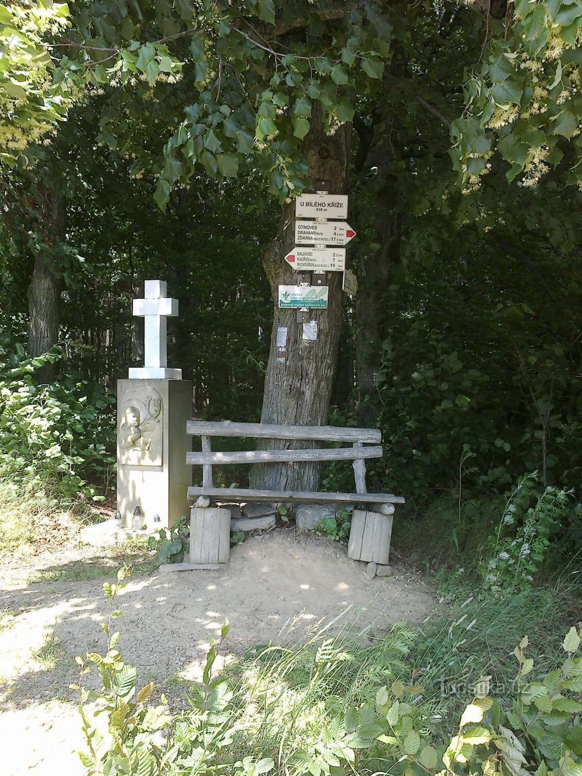 Kreuzung beim Weißen Kreuz