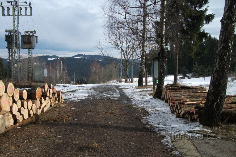 Crossroads near Hashler's cottage