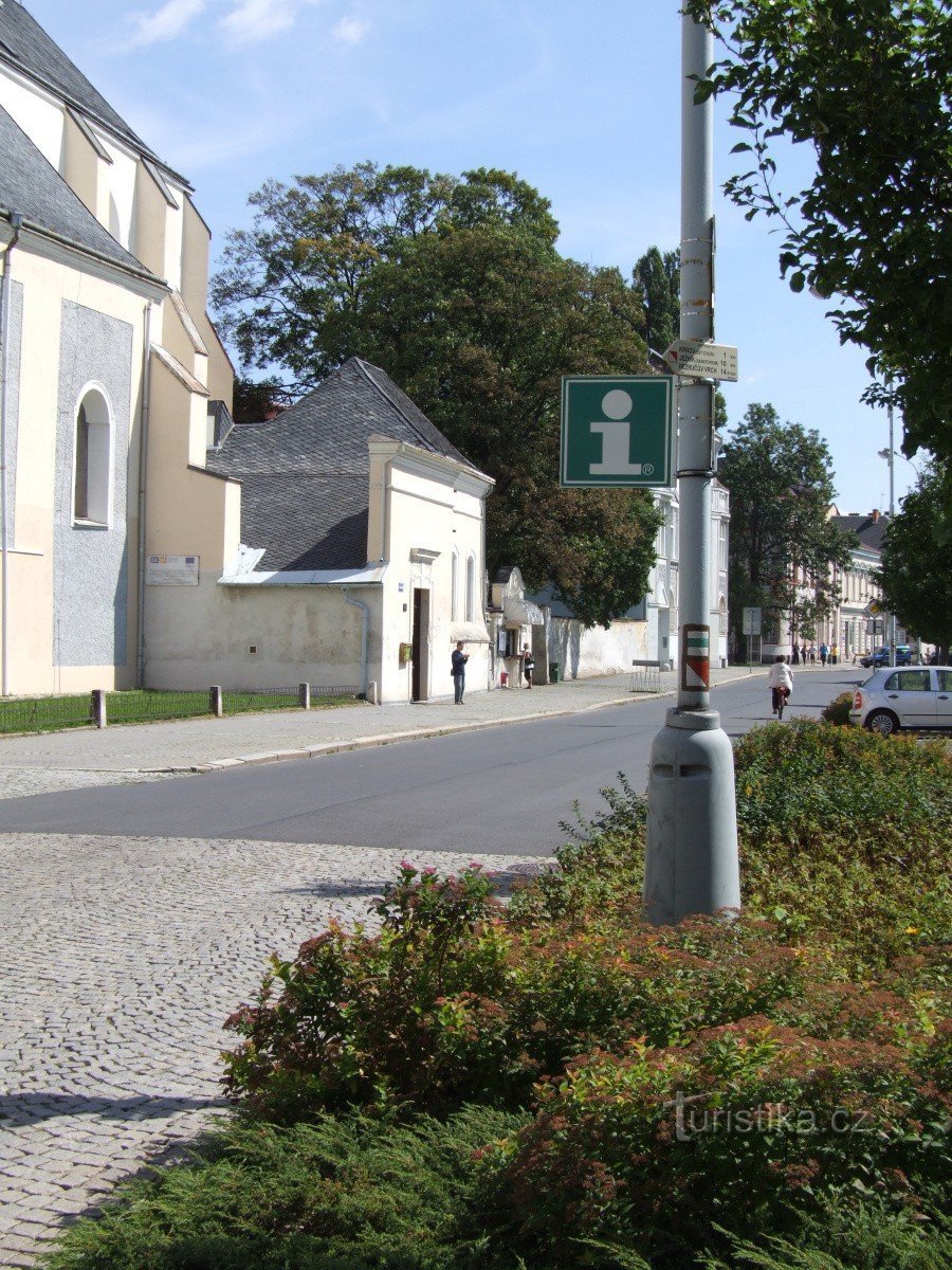 Placa de sinalização Krnov - quadrado